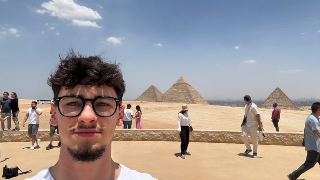 Un étudiant de notre école de commerce en stage en Egypte
