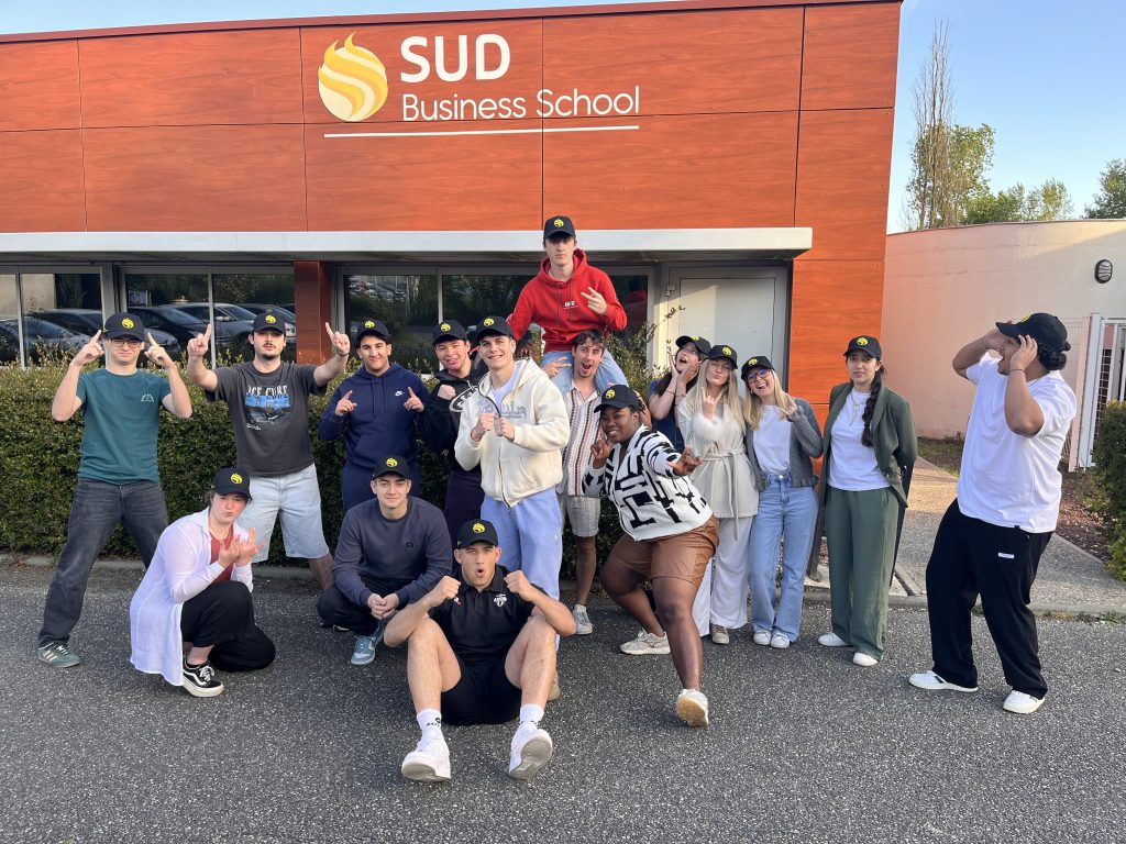 Nos étudiants 1ère année d'EGC en départ pour leur stage